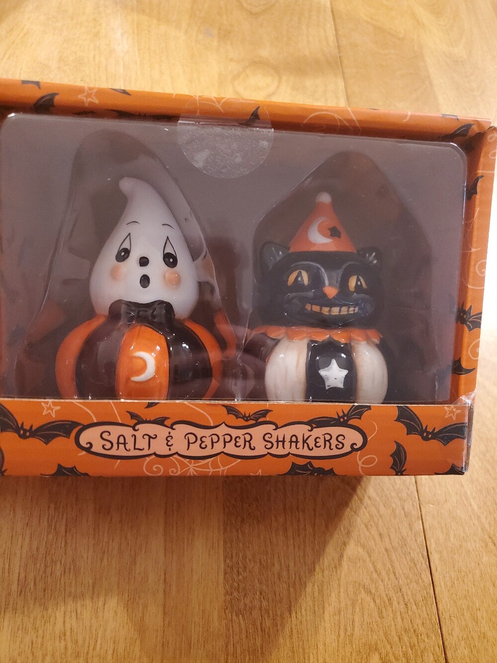Johanna Parker Halloween Ghost and Black Cat Vintage Inspired Shakers